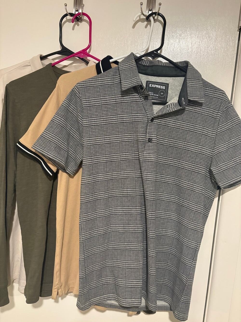 Men's Slim Fit Shirt Lot (4 Pcs) Express Polo & Long Sleeves - Small/ medium